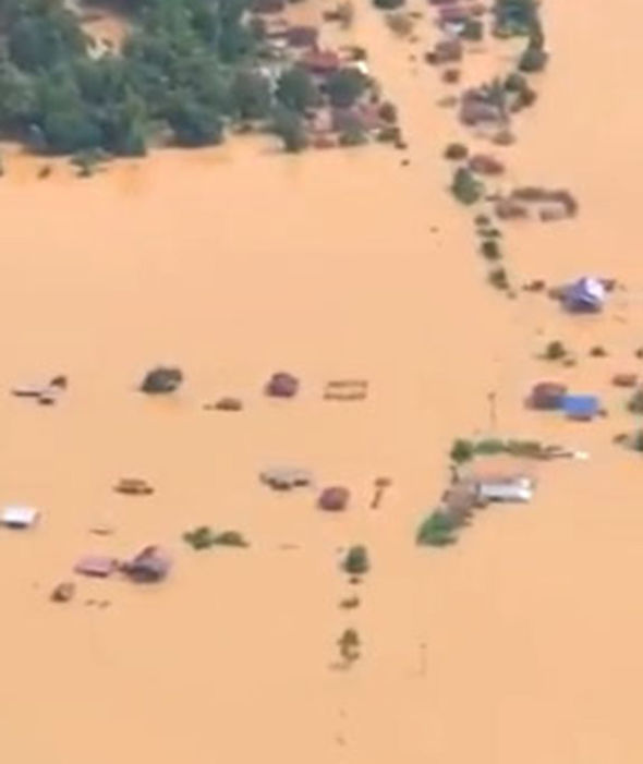 crollo diga laos