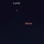 L’eclissi lunare dei record incanta il mondo, e c’è anche Marte con la sua maxi tempesta di sabbia: la Luna Rossa, il Pianeta Rosso e le Stelle Cadenti, che meraviglia! [GALLERY]
