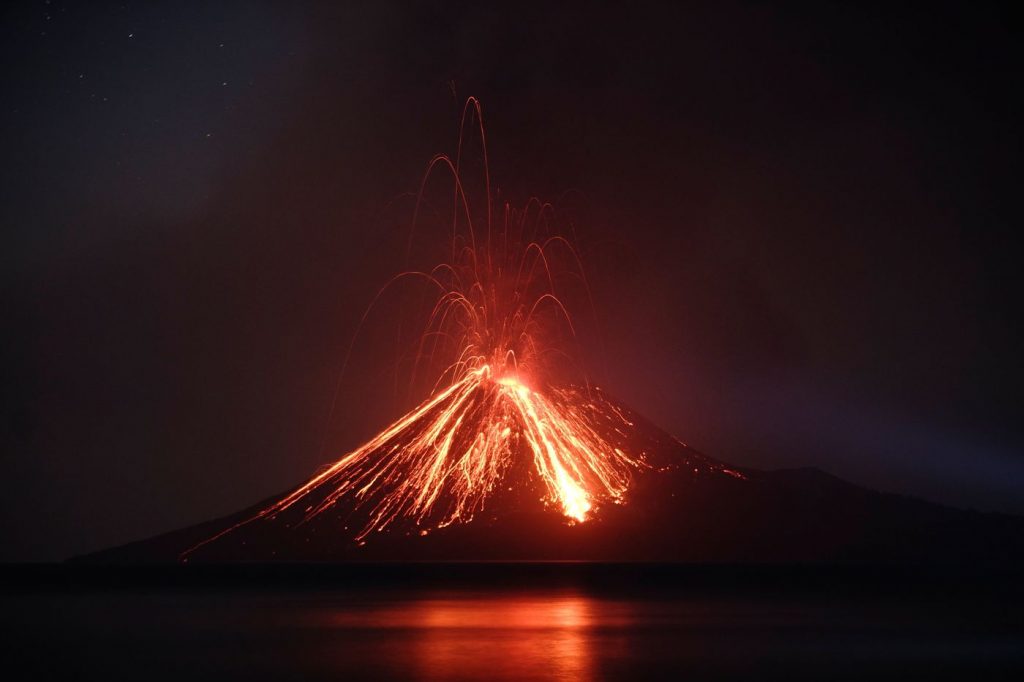 eruzione vulcano Indonesia
