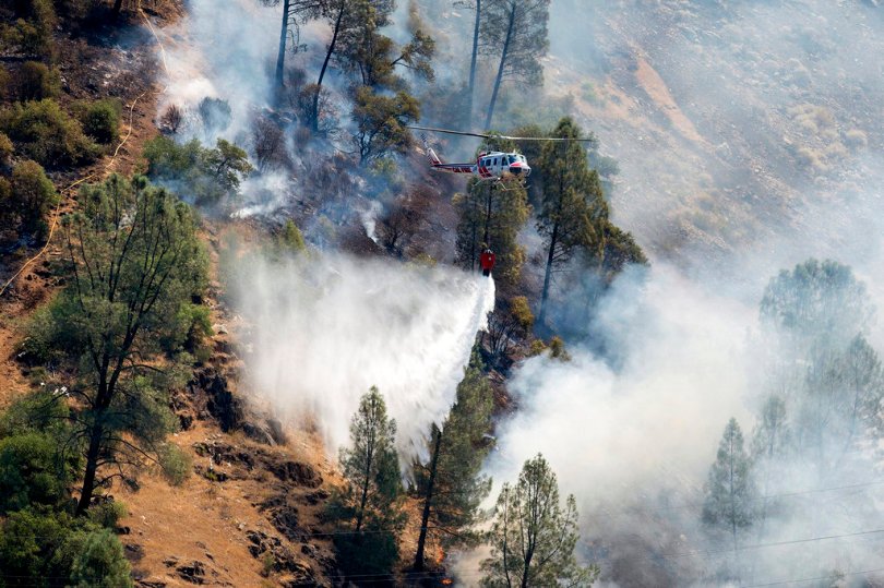 incendio california vicino yosemite national park