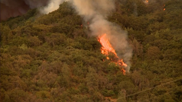 incendio california vicino yosemite national park