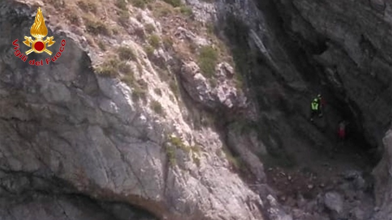salvataggio vigili del fuoco patti messina