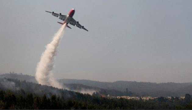 B747-400 Supertanker, l'aereo antincendio più grande del mondo