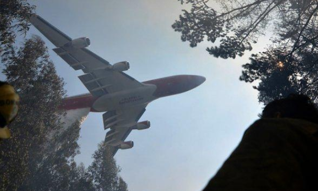 B747-400 Supertanker, l'aereo antincendio più grande del mondo