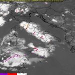 Maltempo, violenti temporali al Centro/Sud: nubifragi da Roma a Palermo, weekend senza estate in mezz’Italia [FOTO]