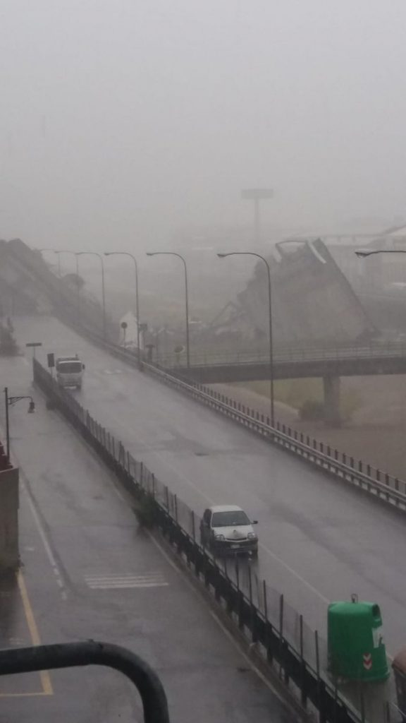 crollo ponte genova 1