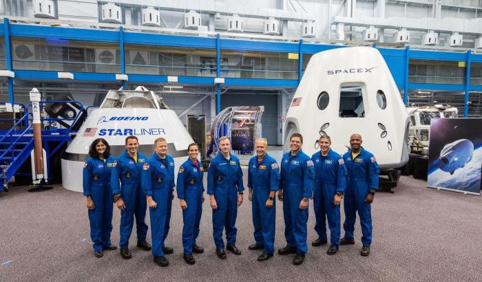 equipaggi dragon starliner