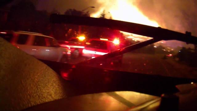 firetornado incendi california