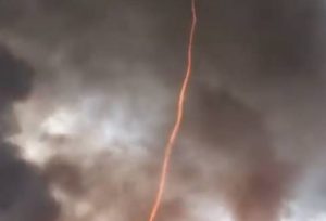 firetornado inghilterra