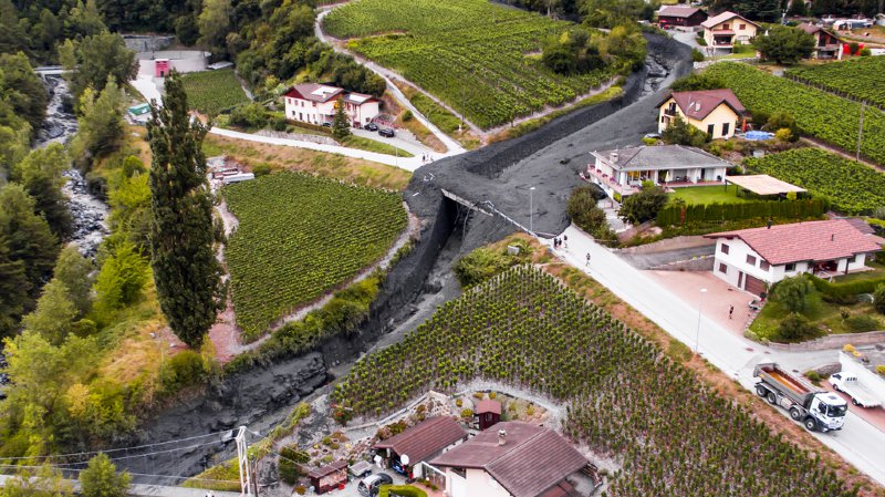 flusso detriti chamoson svizzera