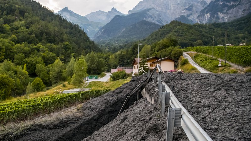 flusso detriti chamoson svizzera