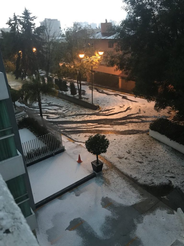 tempesta grandine pioggia messico