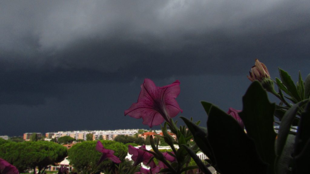 temporale estivo roma