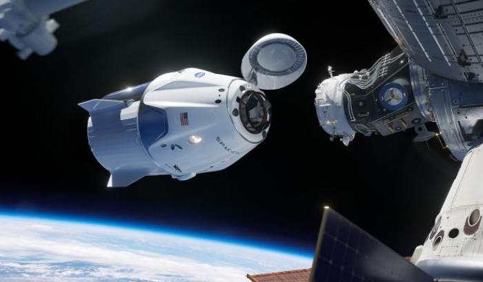 La navicella Crew Dragon di SpaceX