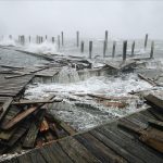 Uragano Florence: nel Nord Carolina venti a 143 km/h, onde alte 9 metri, inondazioni di 2 metri e il peggio deve ancora venire [FOTO e VIDEO]
