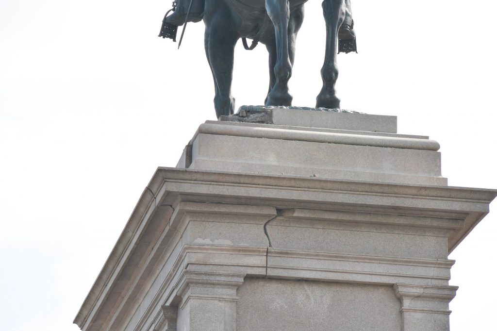 Roma, Fulmine danneggia il monumento a Garibaldi al Gianicolo