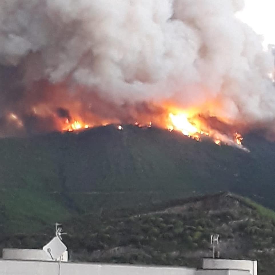 incendio monte serra