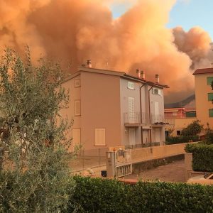 incendio monte serra