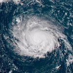 L’uragano Florence si abbatte sulle Bermuda e potrebbe diventare di 4ª categoria prima di abbattersi sugli USA nei prossimi giorni [MAPPE]