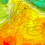 Previsioni Meteo, gli Uragani dell’Atlantico sconvolgono il clima di Ottobre in Europa: caldo senza precedenti e tempeste di vento e pioggia