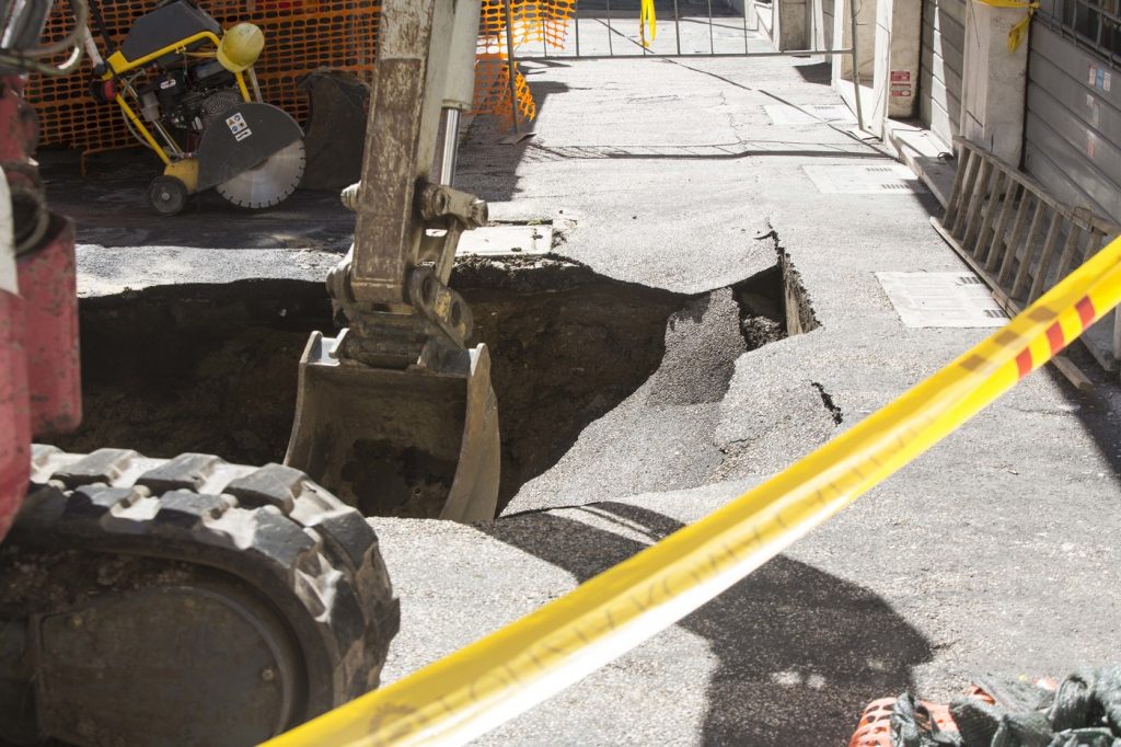 Voragine in via Cesio Basso alla Balduina