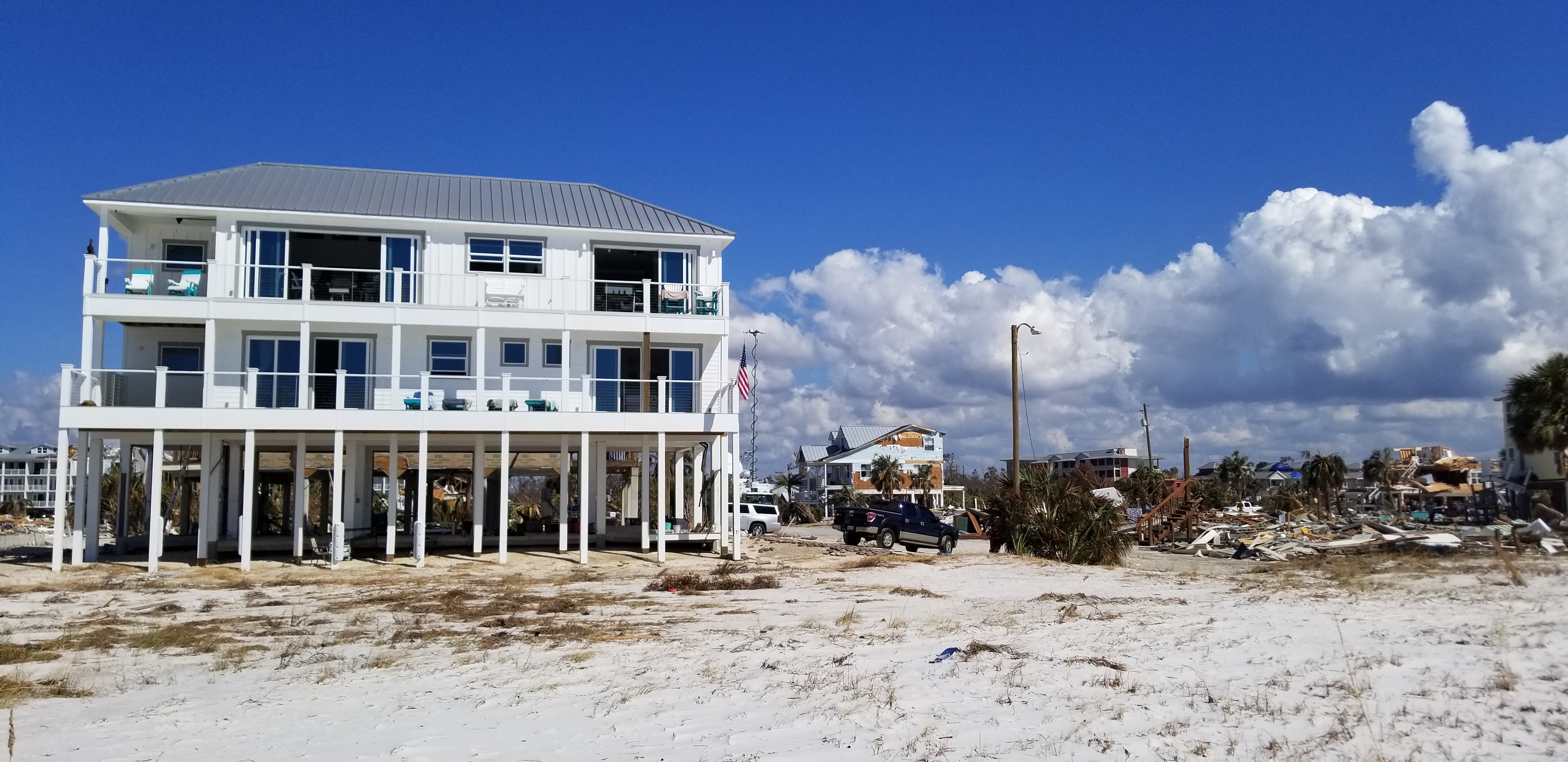casa resiste uragano michael mexico beach