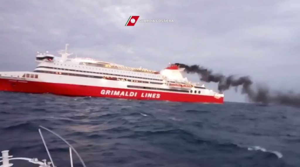 incendio grimaldi lines