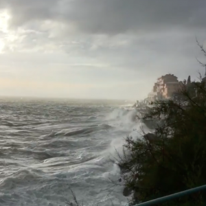 maltempo vento genova