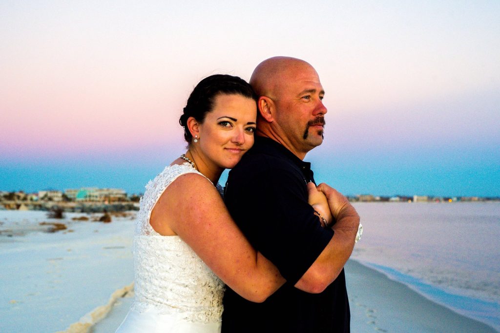 matrimonio mexico beach florida uragano michael