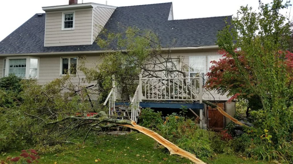 tempeste tornado massachusetts rhode island