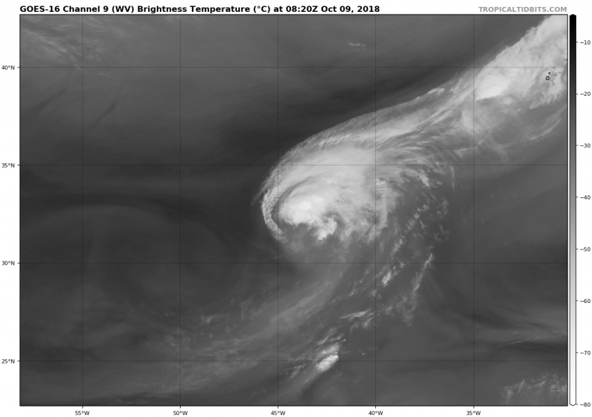 uragano leslie atlantico