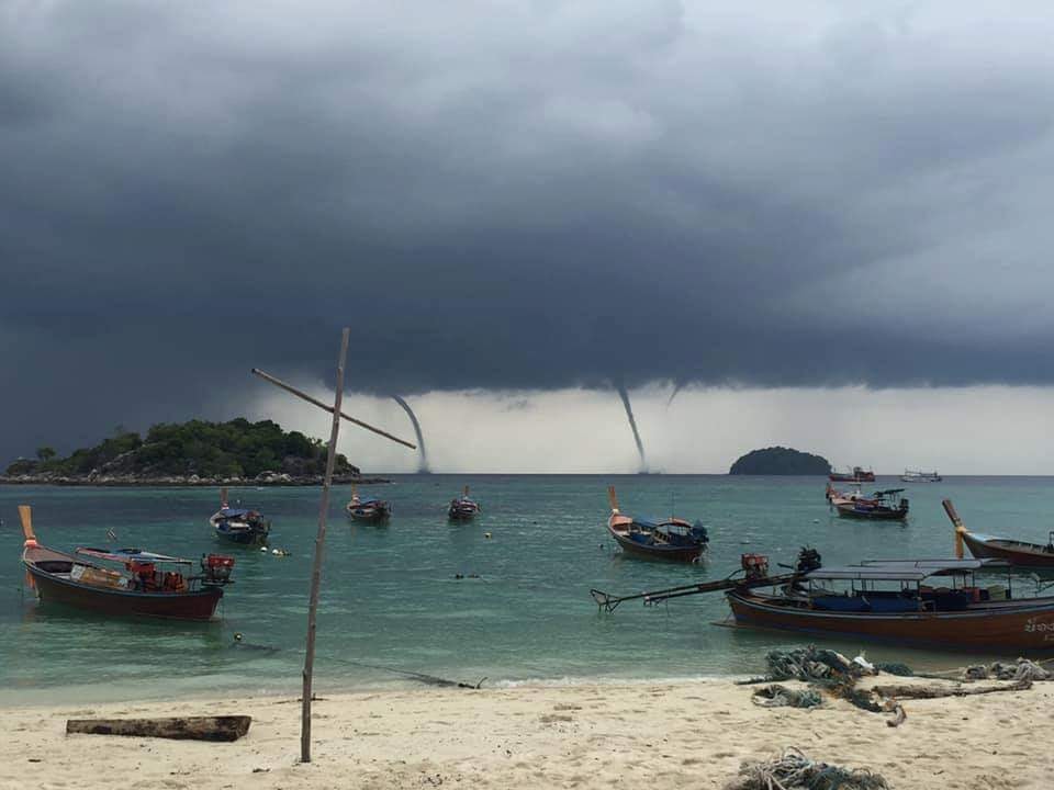 4 trombe marine thailandia