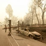 Incendi in California, 260 tra morti e dispersi per il “Camp Fire” e il “Woolsey Fire”: inferno di fuoco scatenato dalle “condizioni meteo estreme” [FOTO e VIDEO]