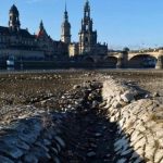Drammatica siccità mette in ginocchio la Germania: Danubio e Reno restano senz’acqua, nel Lago di Costanza nasce una nuova isola [FOTO]
