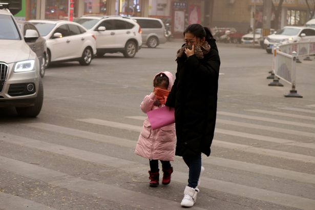 tempesta di sabbia cina