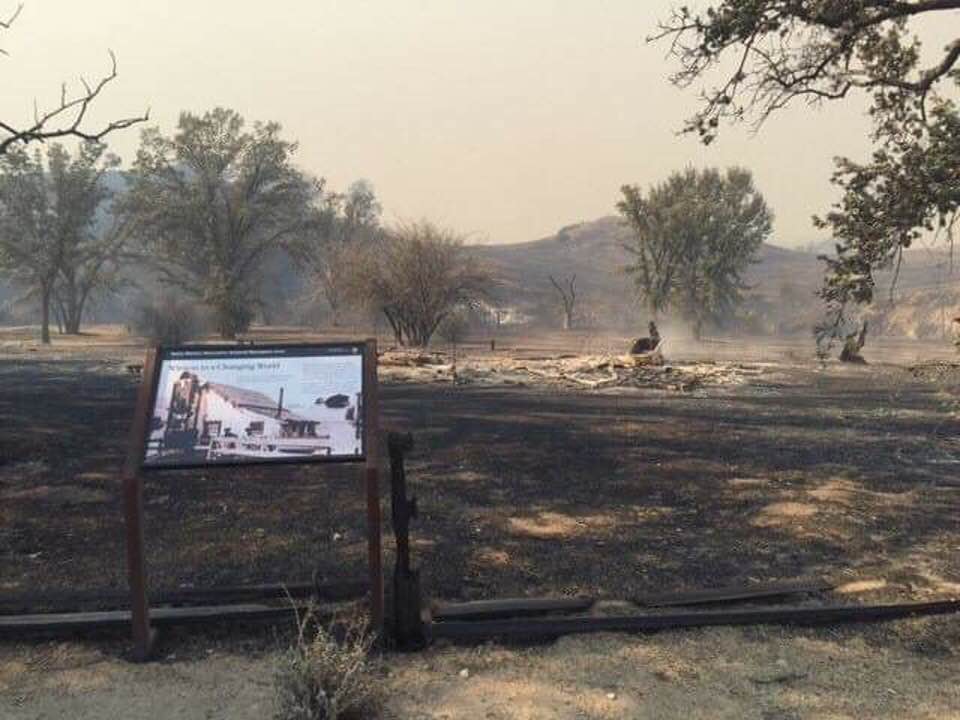 woolsey fire santa monica mountains