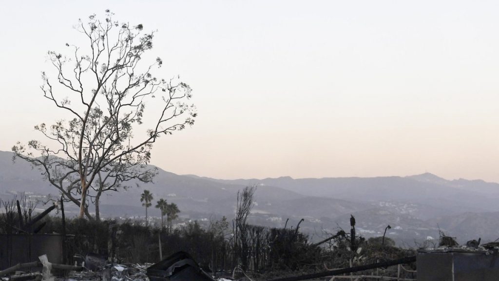 woolsey fire santa monica mountains
