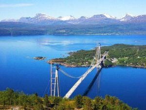 Hålogaland Bridge norvegia