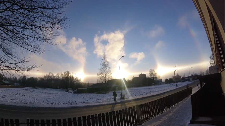 parelio svezia