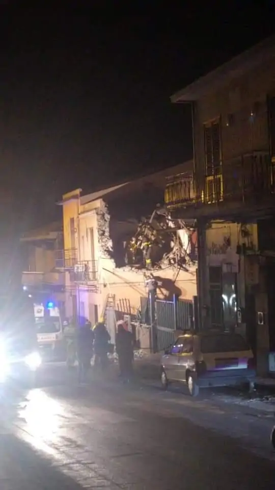 terremoto etna catania