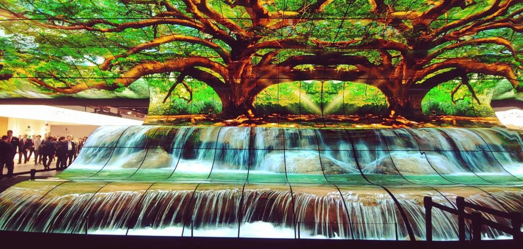 cascate LG CES Las Vegas