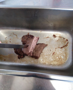 bistecca auto caldo 