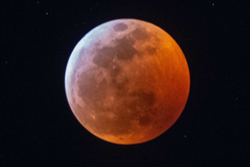 eclissi luna 21 gennaio 2019