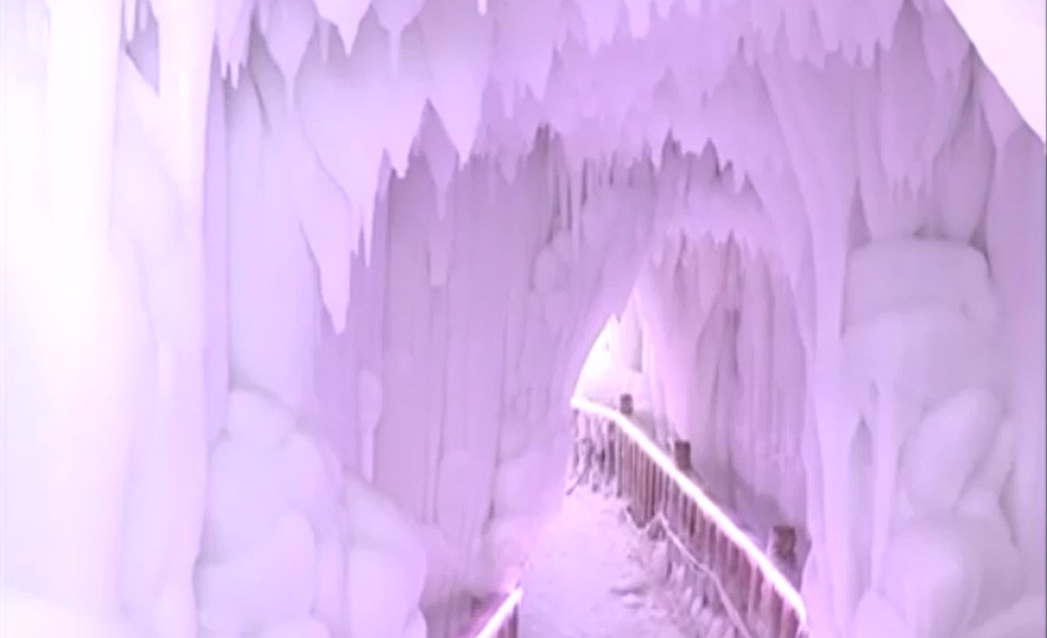 grotte ghiaccio cina