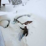 Dalla Scandinavia alla Grecia, l’Europa nella morsa di una potente tempesta di neve: bufere e valanghe in Austria, venti e inondazioni in Germania e Olanda. 13 vittime e caos totale [FOTO]