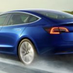 Tesla: licenziamenti pur di abbassare il prezzo della Model 3 [GALLERY]