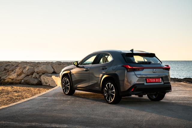 Lexus UX 250 Hybrid 2019