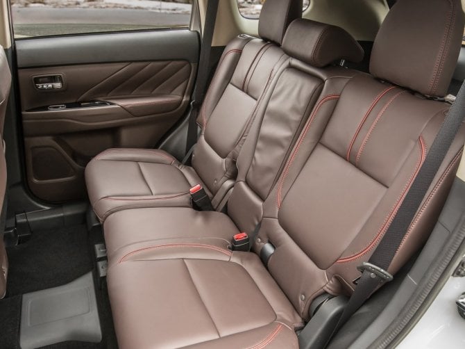 Mitsubishi Outlander Phev 2019