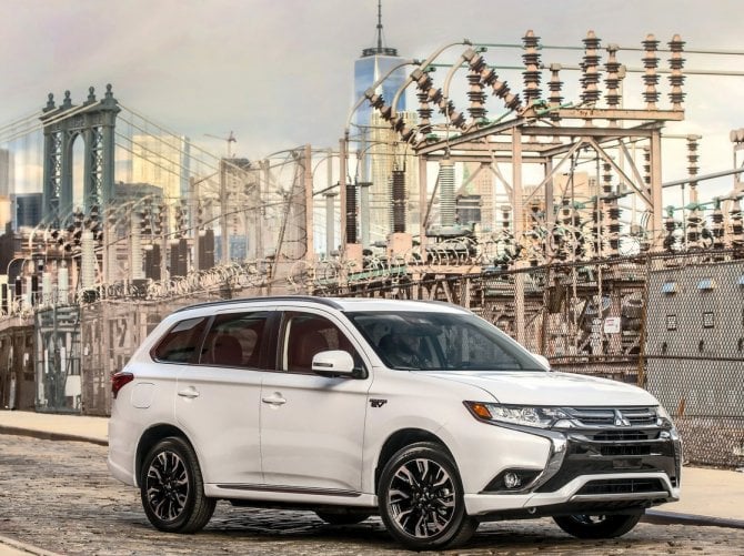 Mitsubishi Outlander Phev 2019