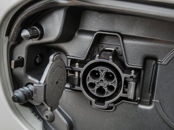 Mitsubishi Outlander Phev 2019